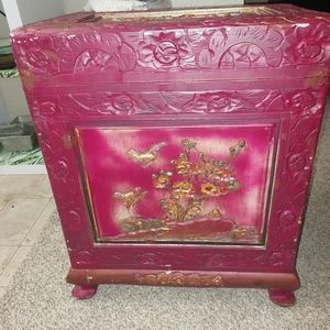 Wood chest flower design vintage